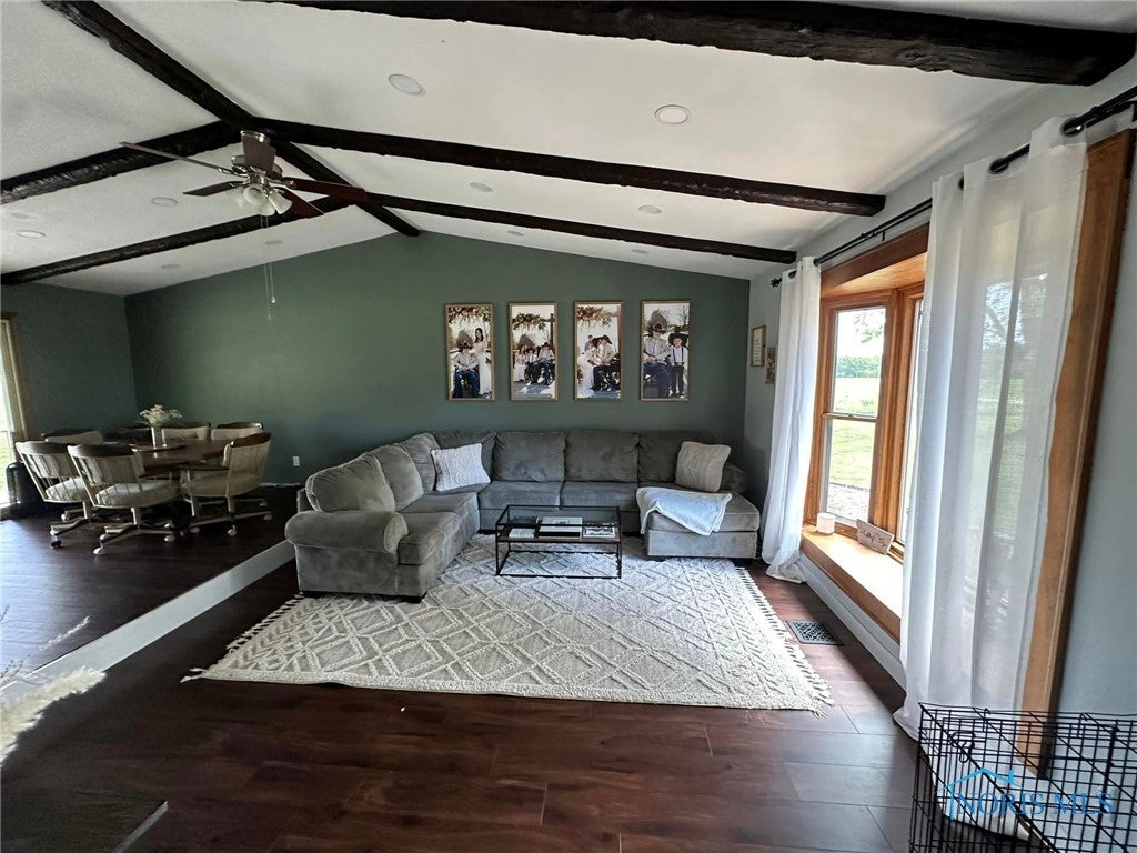12505 Williams County Rd F, Unit COUNTY Bryan, OH 43506 - Photo 6 of 17 Living