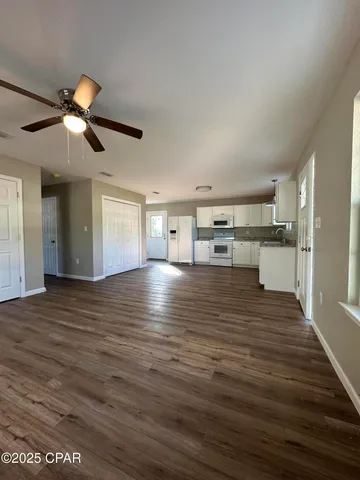 $170,000 | 6630 Grande Oak Loop, Grand Ridge, FL 32442