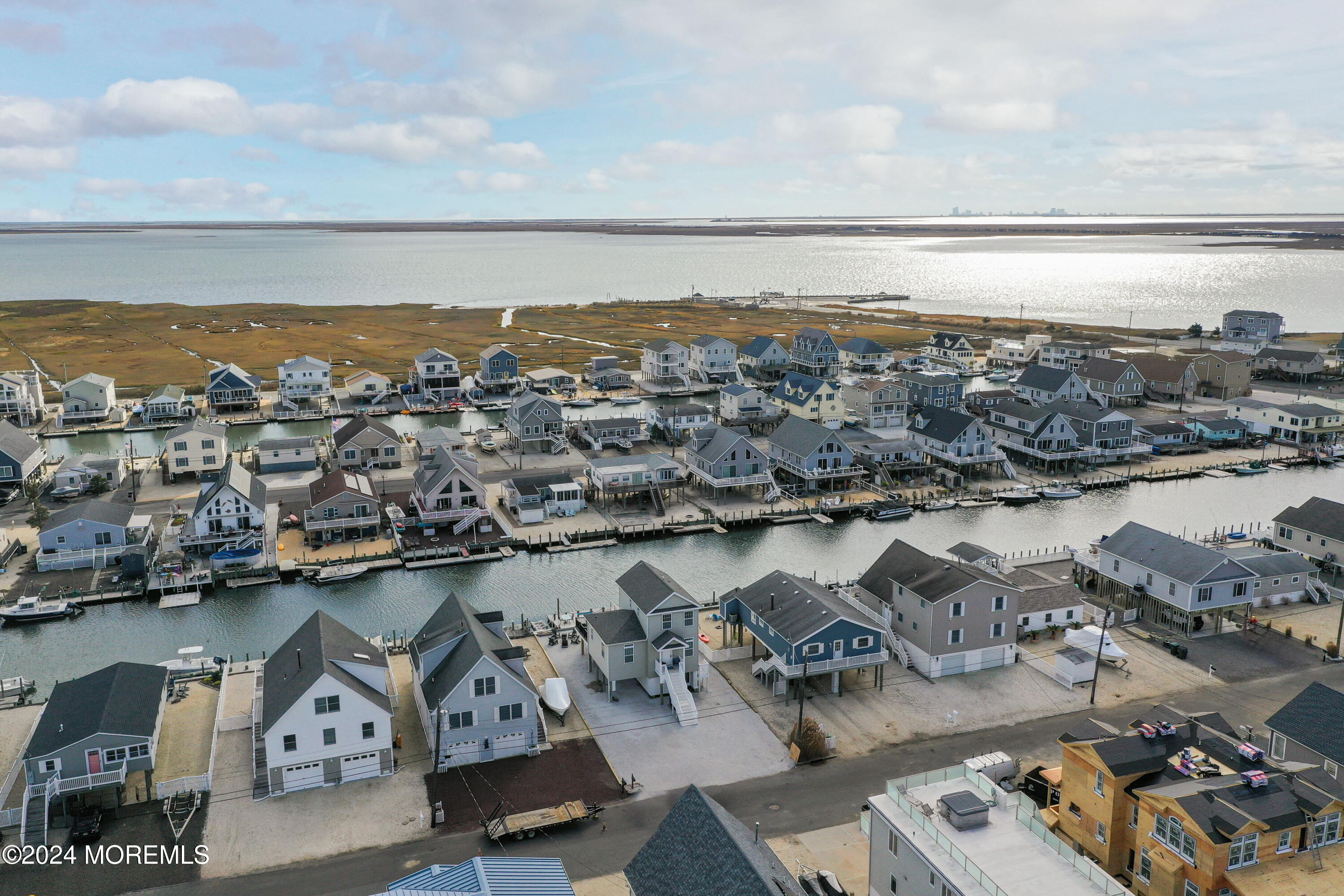 145 Flamingo Road Tuckerton, NJ 08087 - Photo 4 of 43 a view of a city