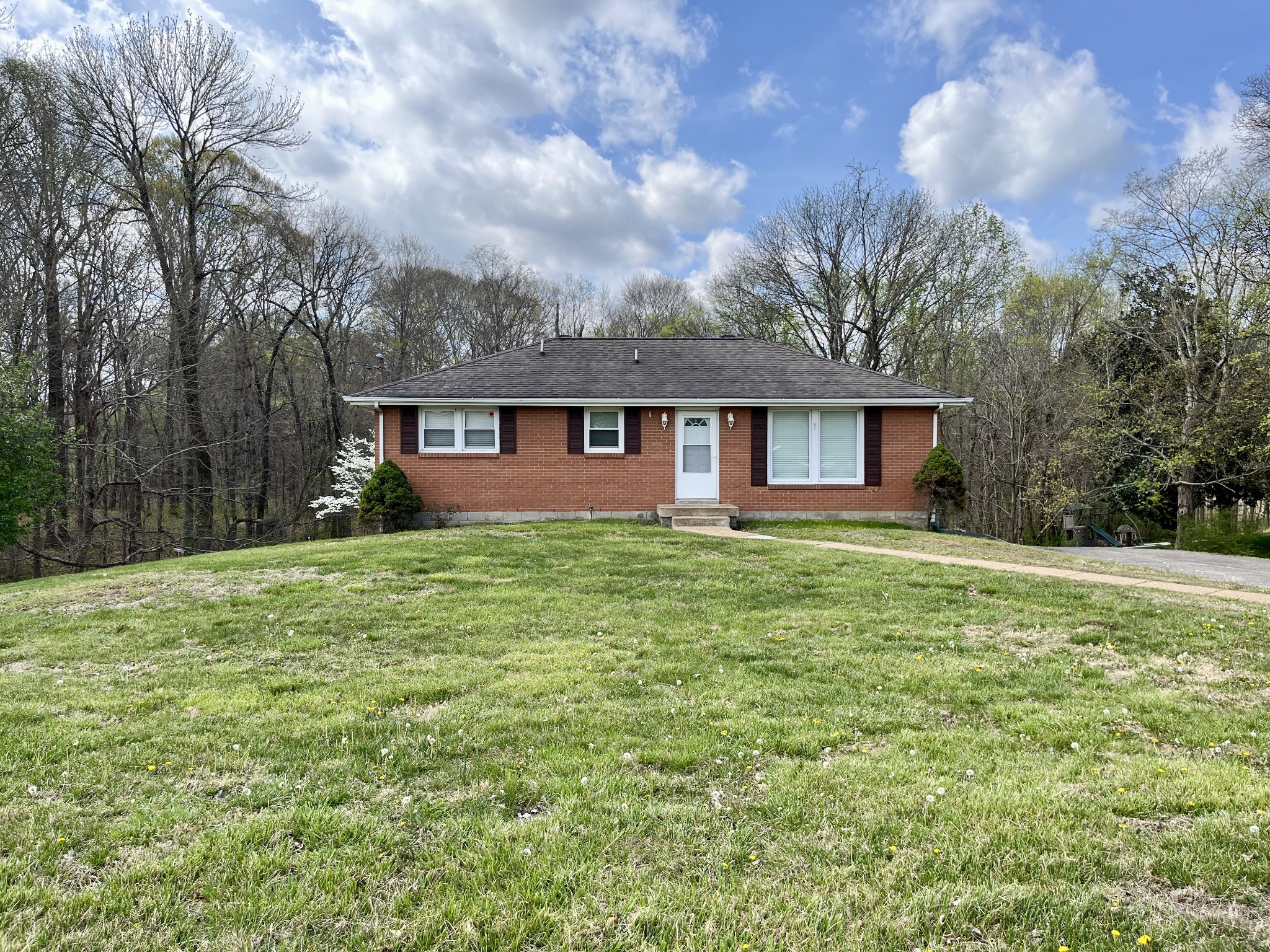 2950 Ashland City Road Clarksville, TN 37043 - Photo 1 of 24