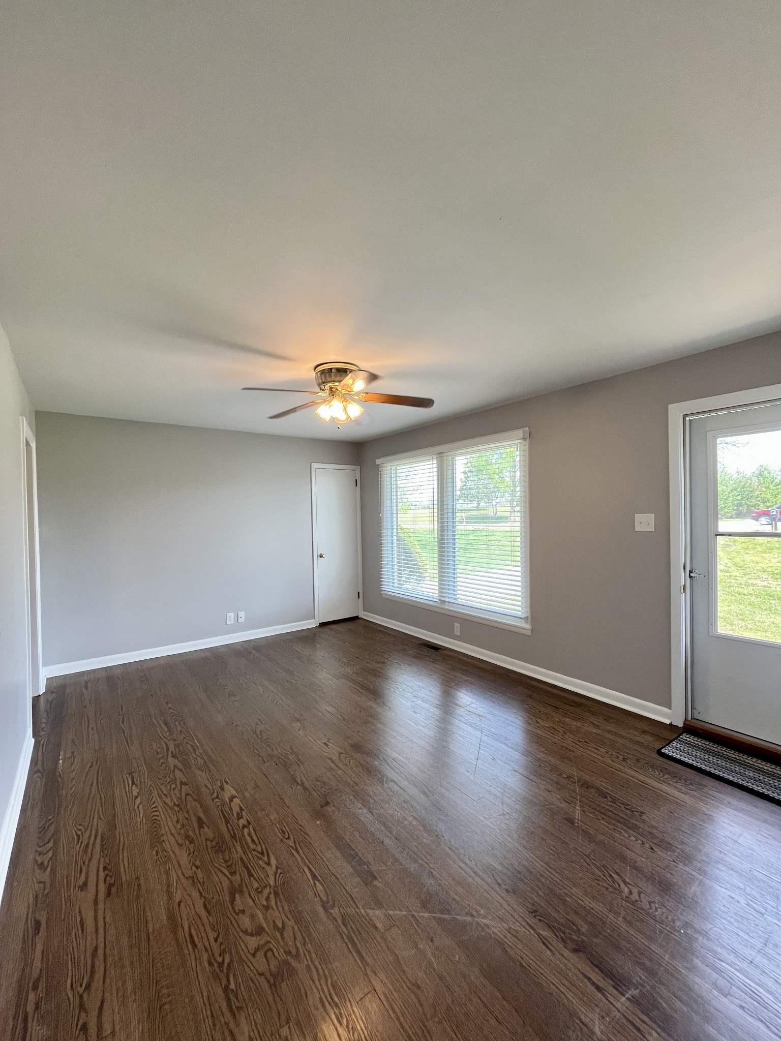 2950 Ashland City Road Clarksville, TN 37043 - Photo 5 of 24