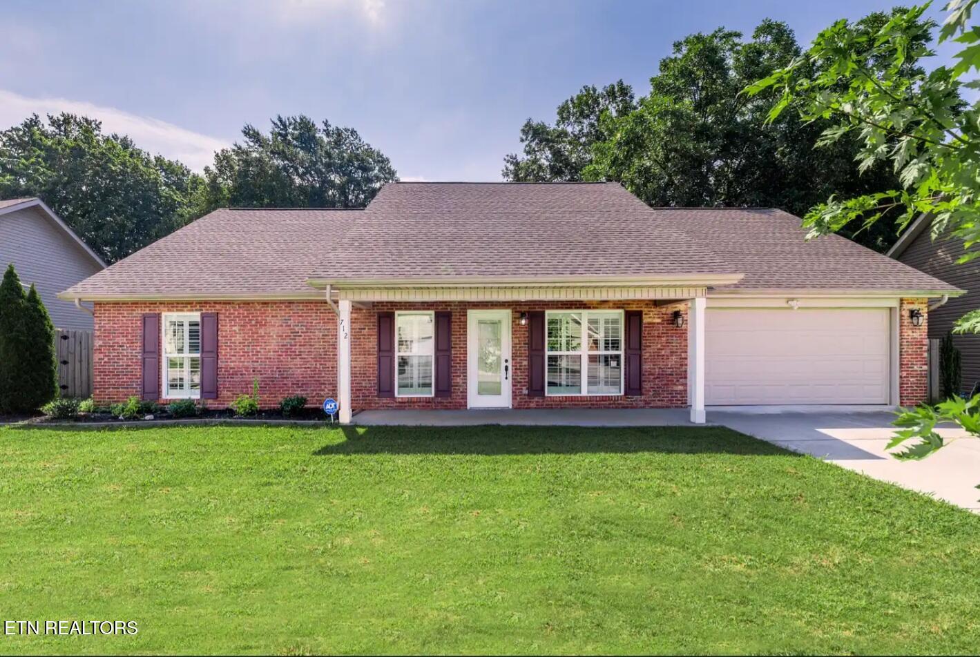 712 Hunter Crest Road Maryville, TN 37803 - Photo 2 of 5 Screenshot_20260701_172019_Chrome