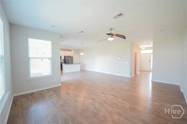 $2,500 | 215 Shelton Street, Richmond Hill, GA 31324