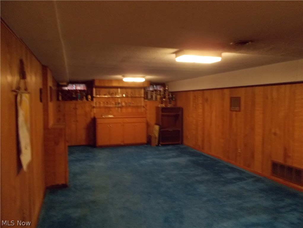 1237 Hereford Road Cleveland, OH 44118 - Photo 21 of 26 Gallery Image 21