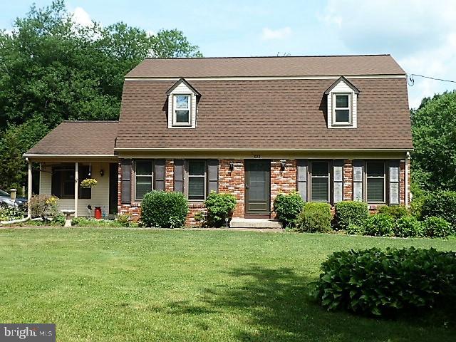 522 East Creamery Road Perkasie, PA 18944 - Photo 1 of 46 Front of House