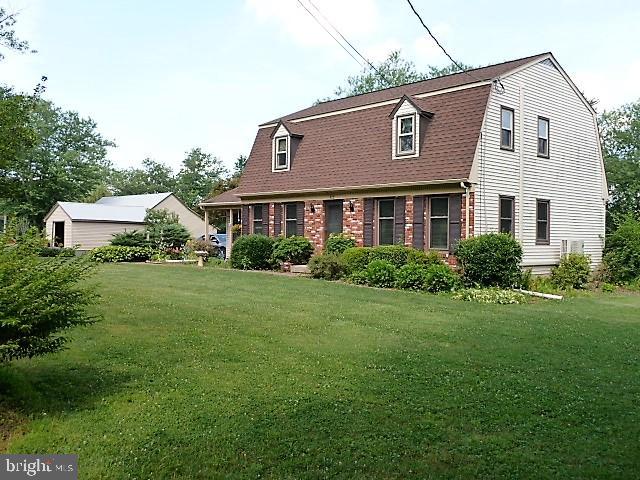 522 East Creamery Road Perkasie, PA 18944 - Photo 2 of 46 Front & Right side of House
