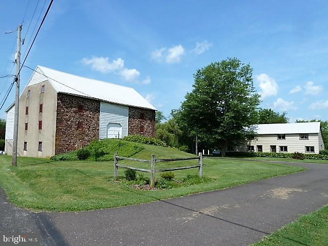 522 East Creamery Road Perkasie, PA 18944 - Photo 35 of 46 Barn & Carriage House