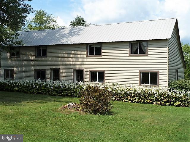 522 East Creamery Road Perkasie, PA 18944 - Photo 5 of 46 Carriage House (Front)