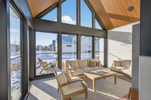 $935,000 | 11425 Wildflower Drive, Lake Elmo, MN 55042