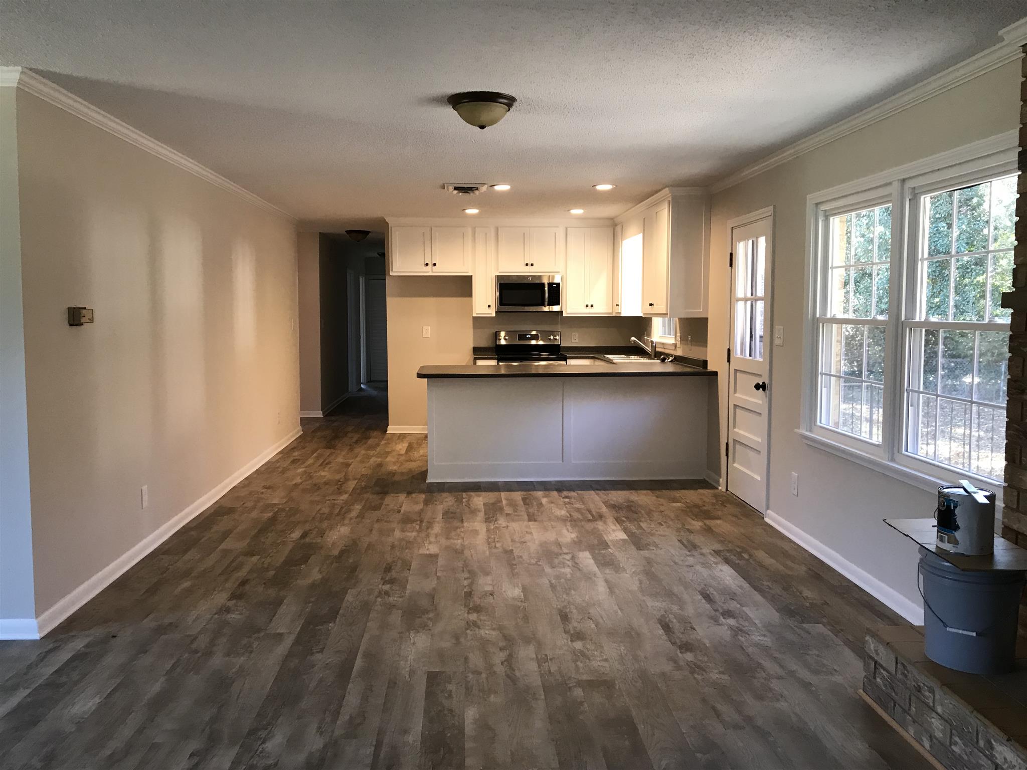 308 Hampton Road Tullahoma, TN 37388 - Photo 7 of 18 Gallery Image 7