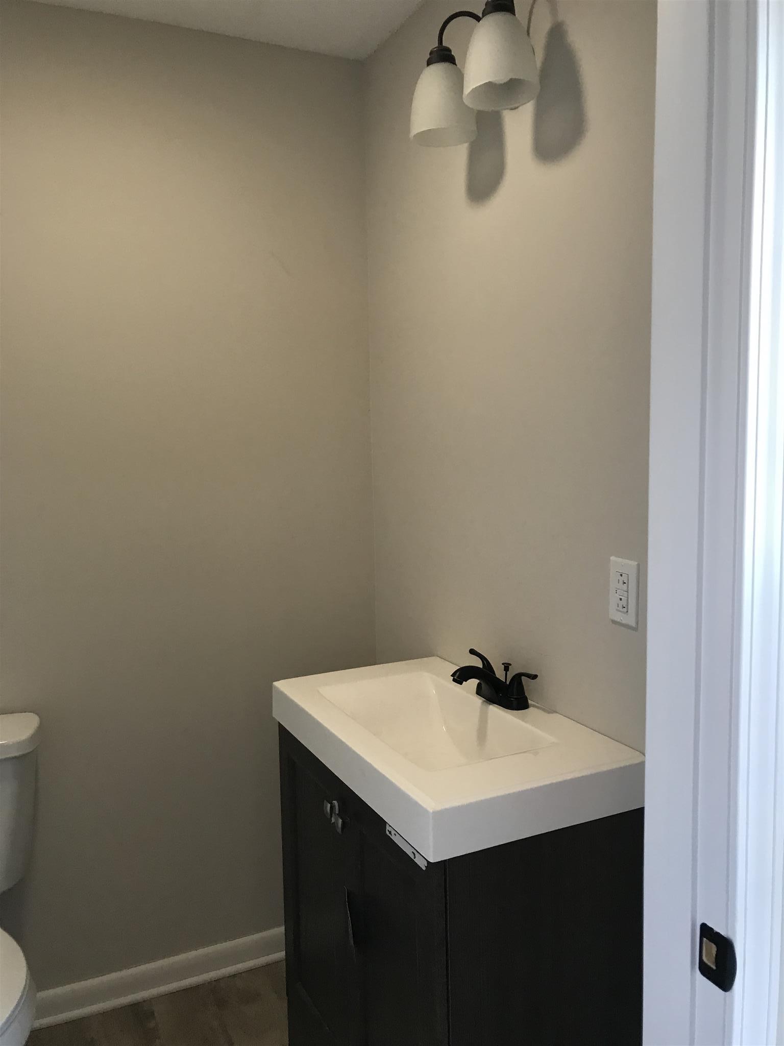 308 Hampton Road Tullahoma, TN 37388 - Photo 9 of 18 Gallery Image 9