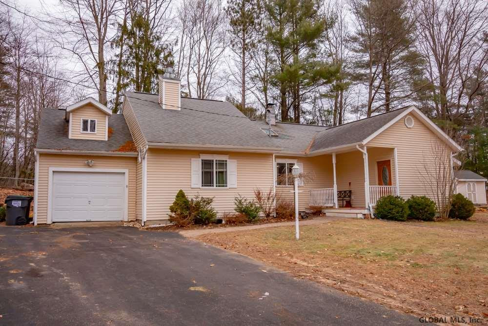 3046 Lone Pine Road Schenectady, NY 12303 - Photo 1 of 27 Photo 1