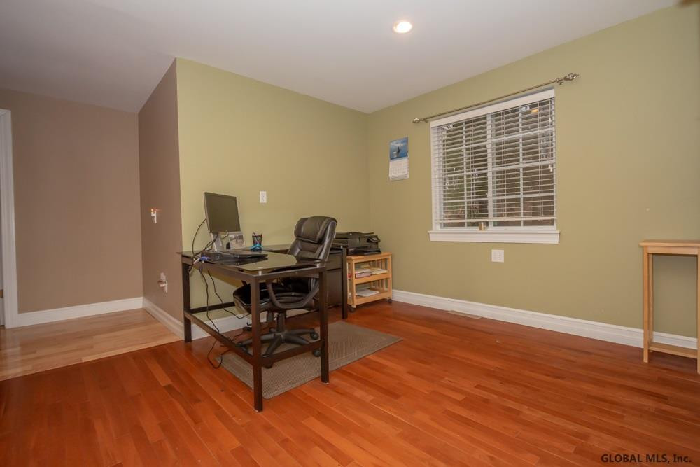 3046 Lone Pine Road Schenectady, NY 12303 - Photo 20 of 27 Photo 20
