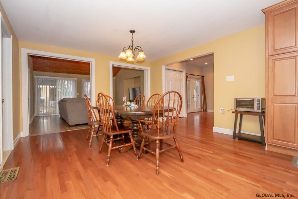 3046 Lone Pine Road Schenectady, NY 12303 - Photo 10 of 27 Photo 10
