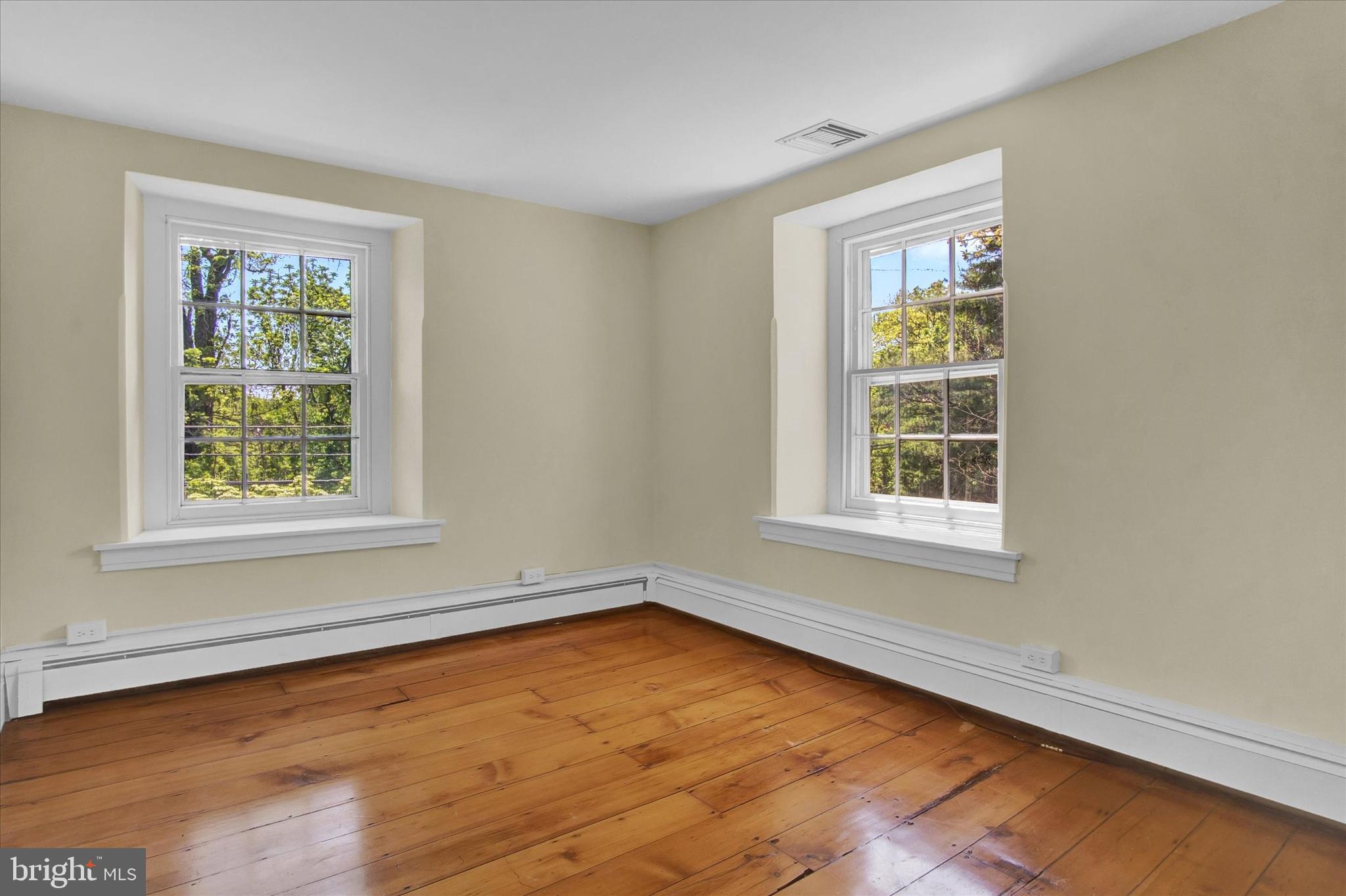 1253 Street Road Chester Springs, PA 19425 - Photo 22 of 43