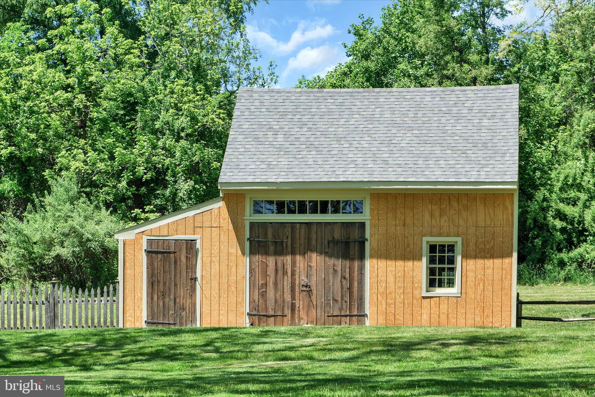 1253 Street Road Chester Springs, PA 19425 - Photo 34 of 43 Barn.