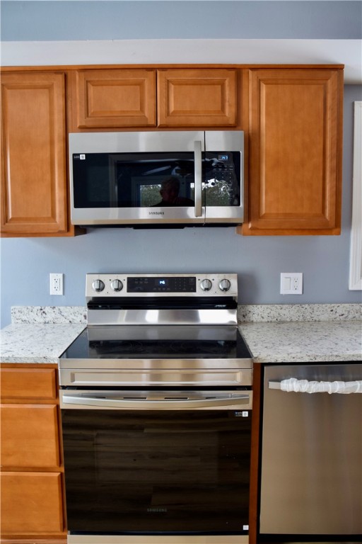 2 Marichris Drive Westerly, RI 02891 - Photo 6 of 17