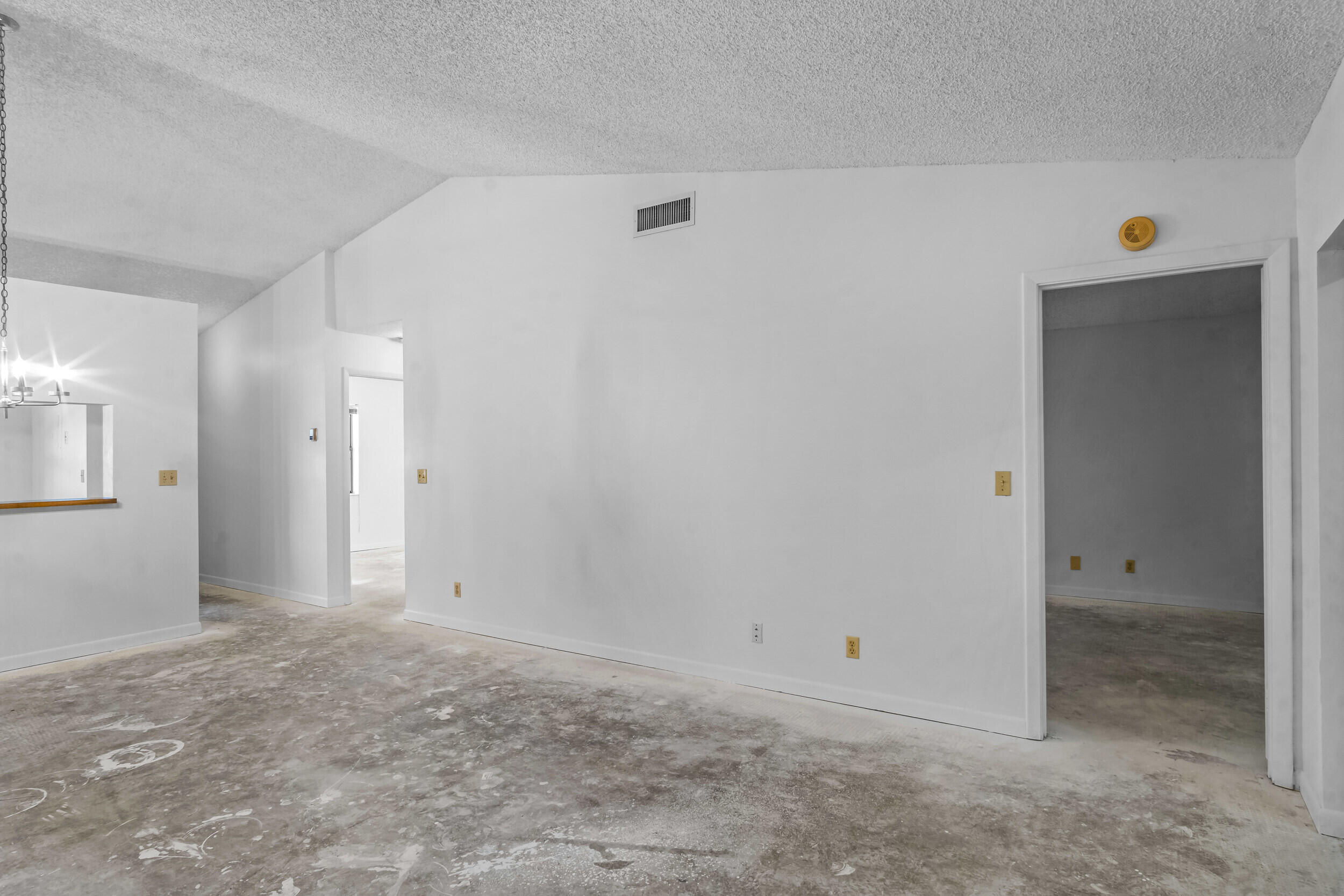 22076 Palms Way, Unit 203 Boca Raton, FL 33433 - Photo 14 of 25 a view of an empty room