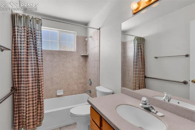 $395,000 | 1 Hardwick Court, Pueblo, CO 81005