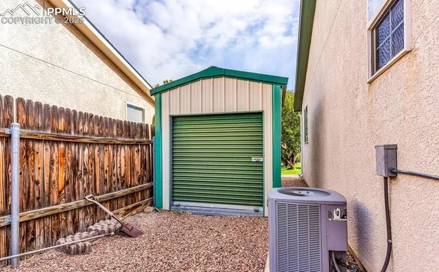 $395,000 | 1 Hardwick Court, Pueblo, CO 81005