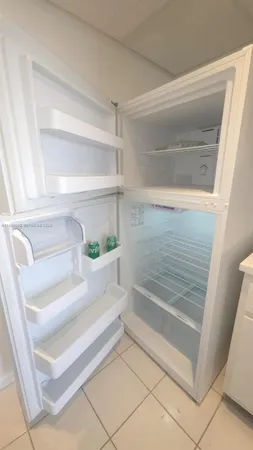 $1,850 | 2350 Northeast 135th Street, Unit 1402, North Miami, FL 33181