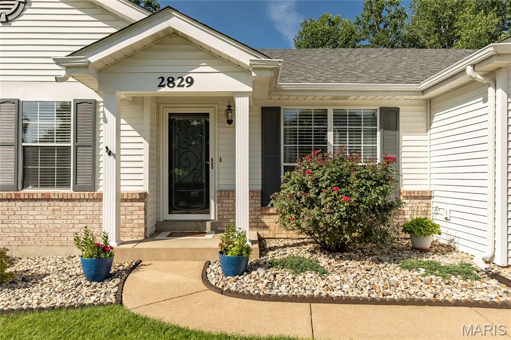 2829 Royallvalley Way O'Fallon, MO 63368 - Photo 2 of 43