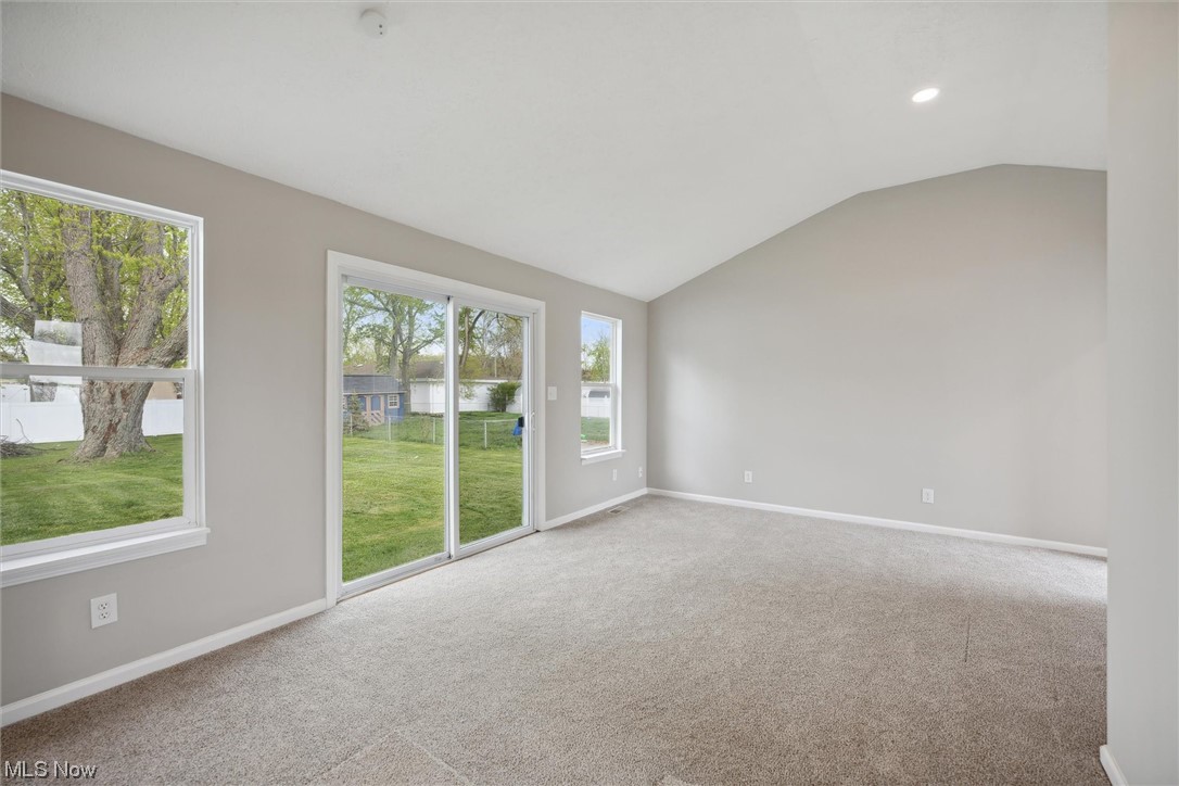 6481 Smith Road Brook Park, OH 44142 - Photo 11 of 26 Gallery Image 11