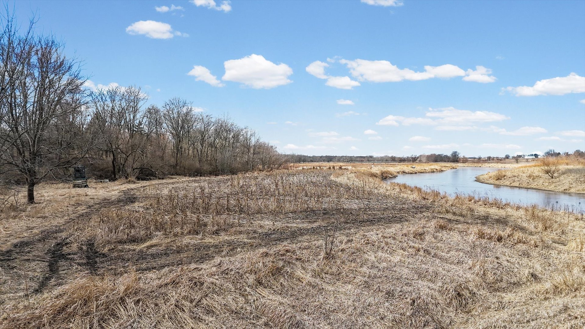 N 2545 E Road Farmer City, IL 61842 - Photo 22 of 47 a view of an ocean beach