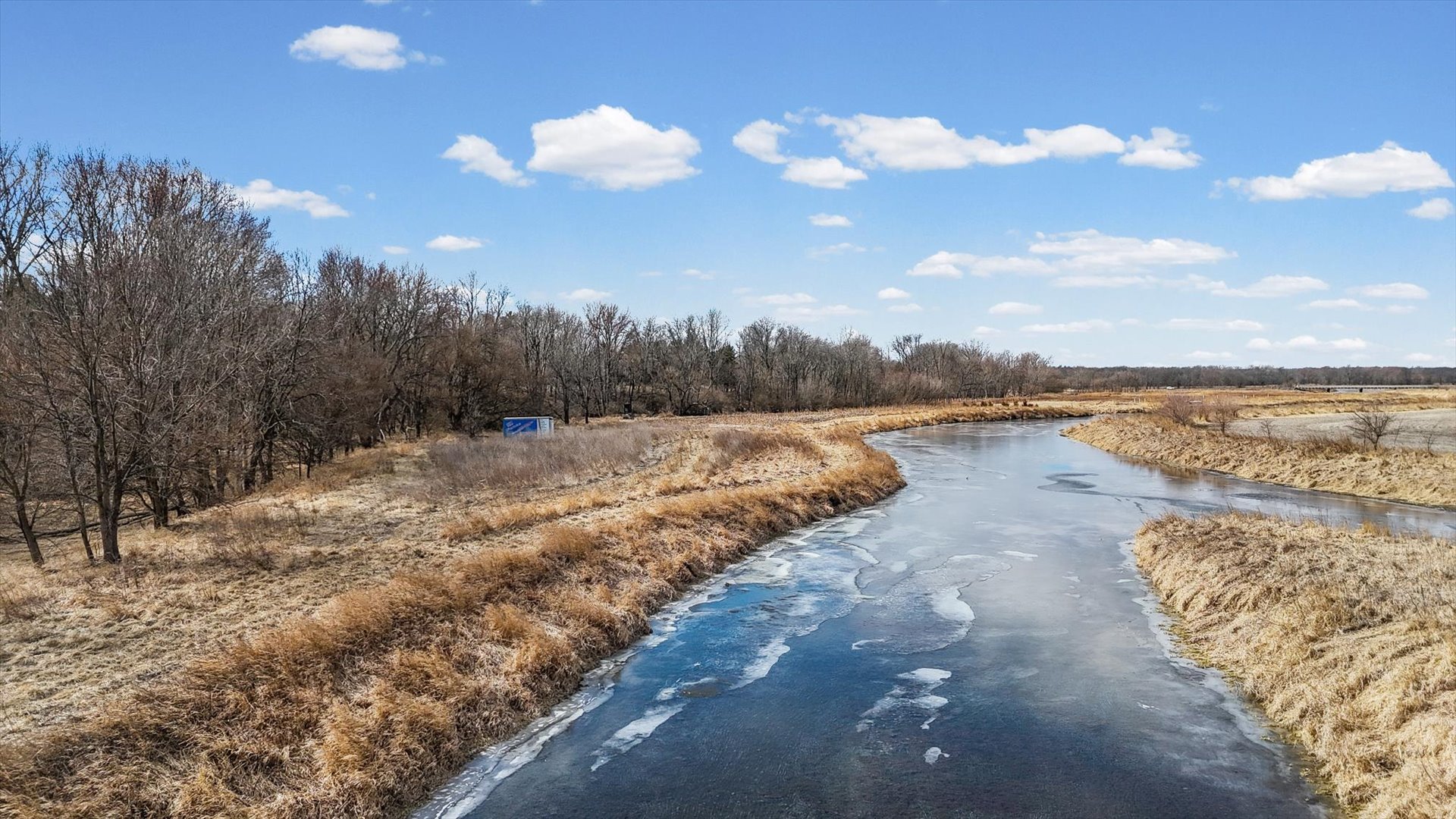 N 2545 E Road Farmer City, IL 61842 - Photo 23 of 47 a view of a lake with a mountain