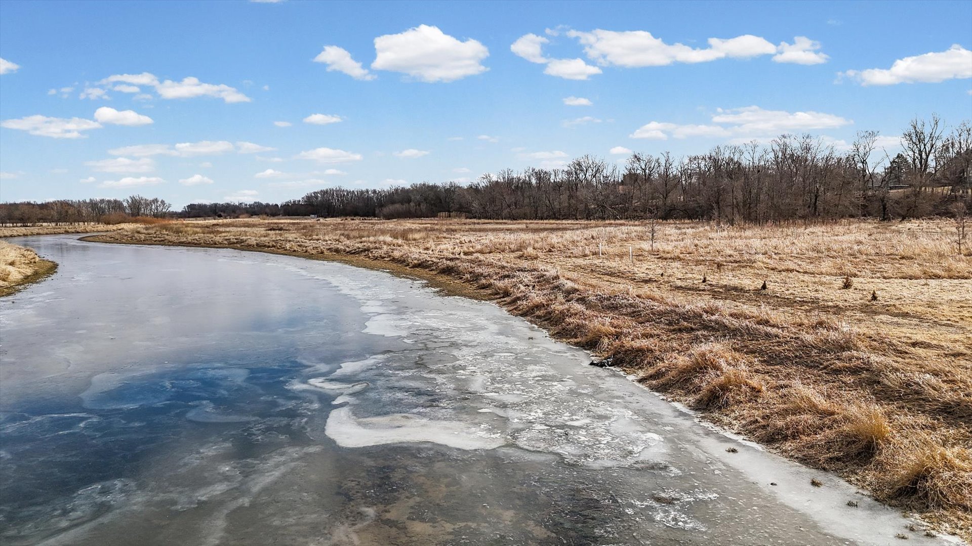 N 2545 E Road Farmer City, IL 61842 - Photo 7 of 47 a view of a lake