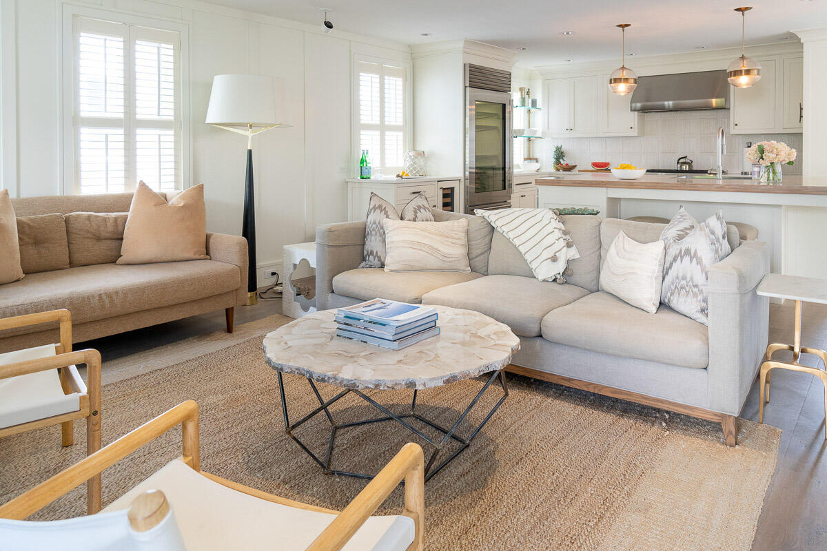 42.5 Union Street Nantucket, MA 02554 - Photo 5 of 33 a living room with furniture wooden floor and a large window