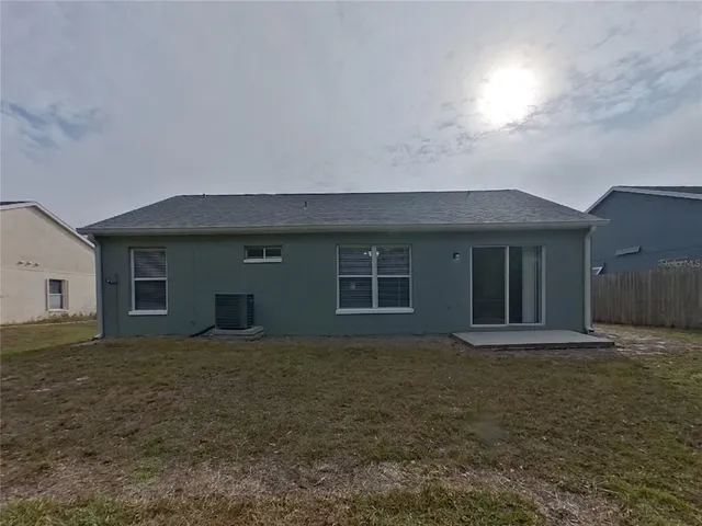 a front view of house with yard