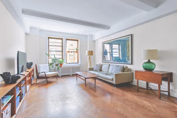 $1,395,000 | 340 Riverside Drive, Unit 6C | Upper West Side