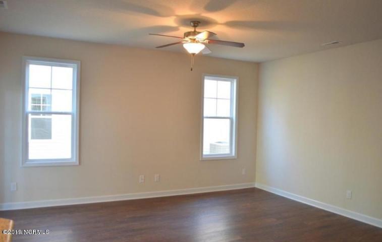 404 Frisco Way Holly Ridge, NC 28445 - Photo 5 of 19 SIMILAR PHOTO