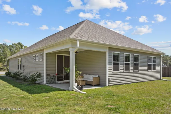 $410,000 | 133 Delray Court, Sneads Ferry, NC 28460