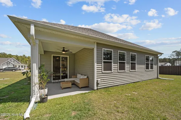 $410,000 | 133 Delray Court, Sneads Ferry, NC 28460