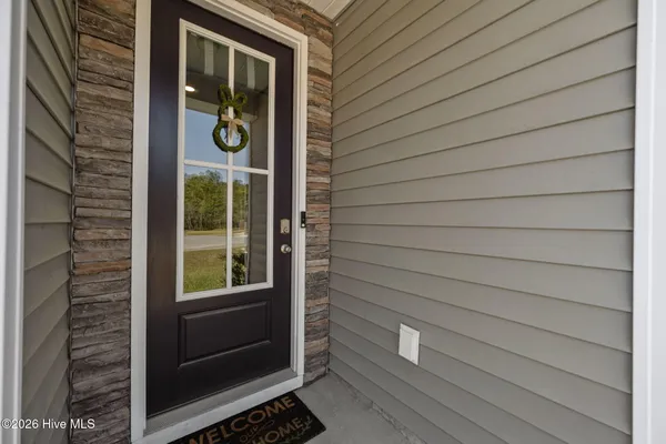 $410,000 | 133 Delray Court, Sneads Ferry, NC 28460