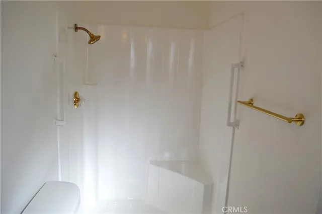 a view of backyard with tree