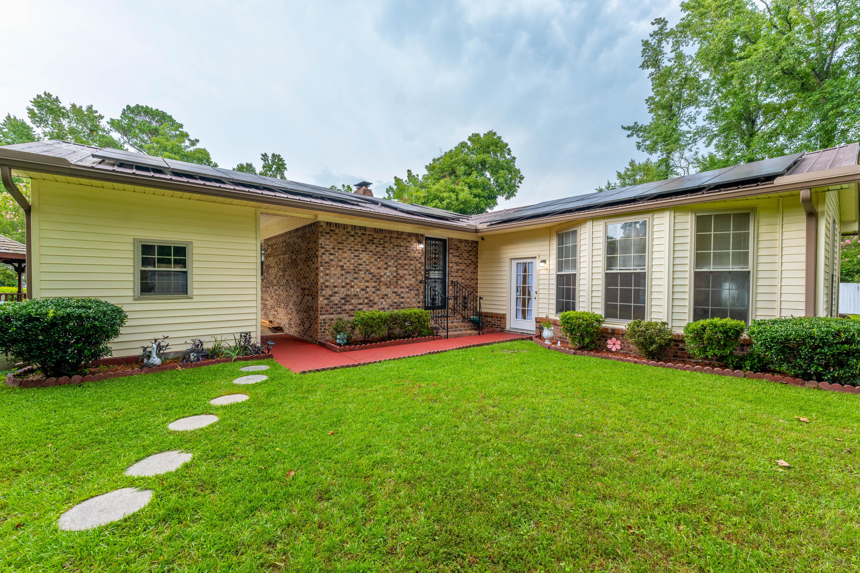 206 Roosevelt Street St. George, SC 29477 - Photo 8 of 37 P1039879