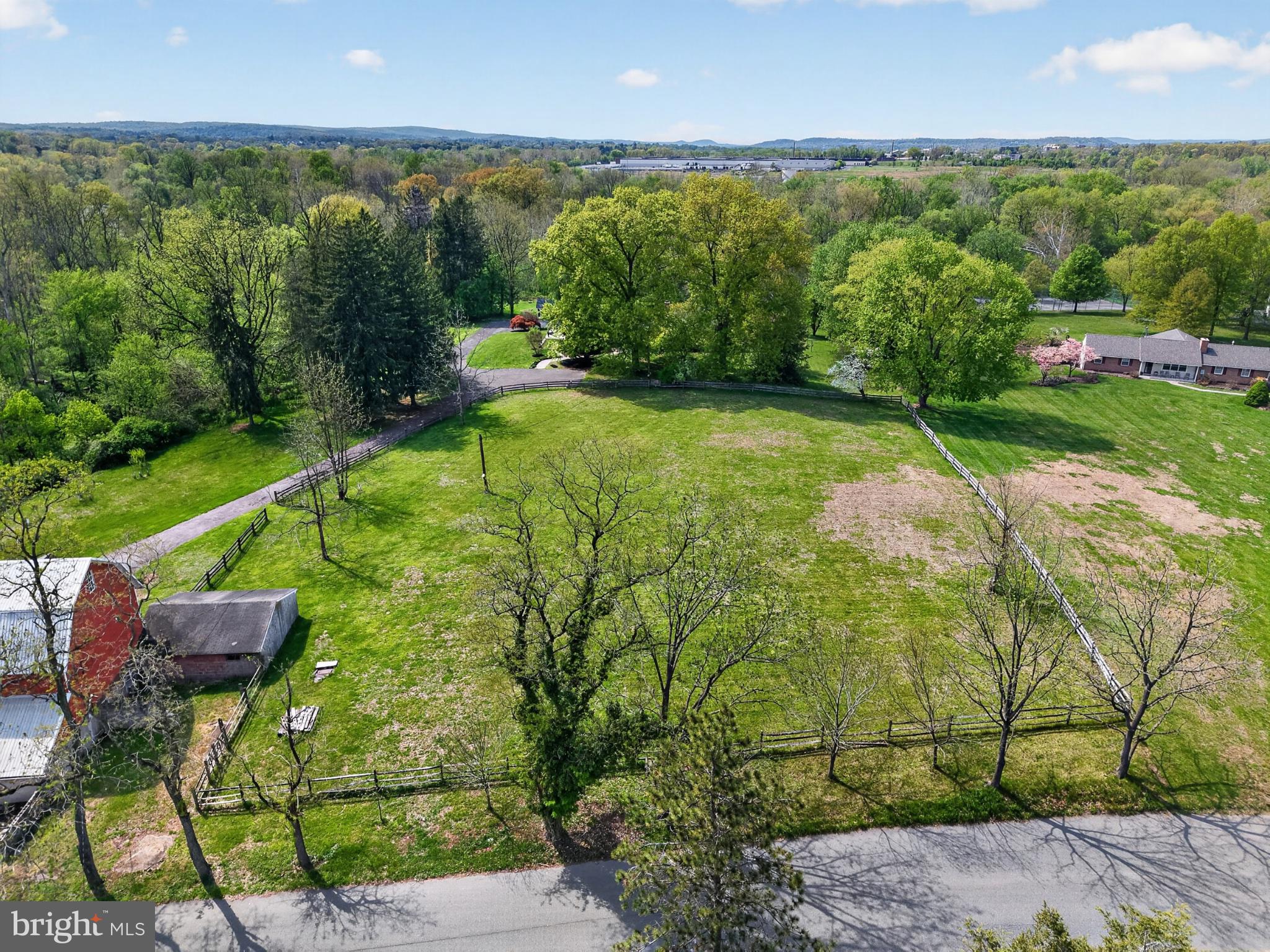 300 Sanatoga Road Pottstown, PA 19465 - Photo 63 of 79 Expansive green oasis awaits you.