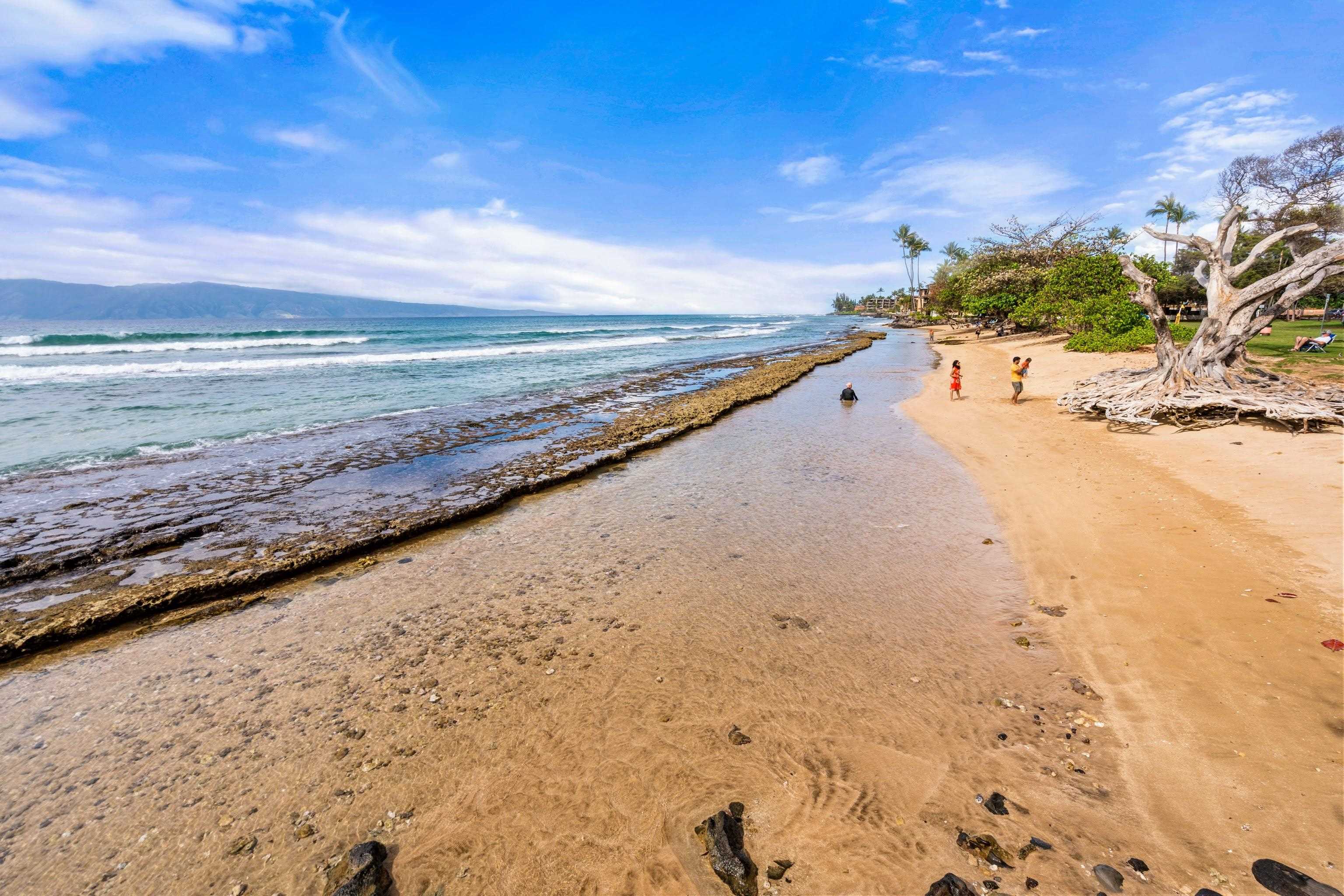 3601 Lower Honoapiilani Road, Unit 413 Lahaina, HI 96761 - Photo 23 of 34 Honokowai Beach Park is located right next door