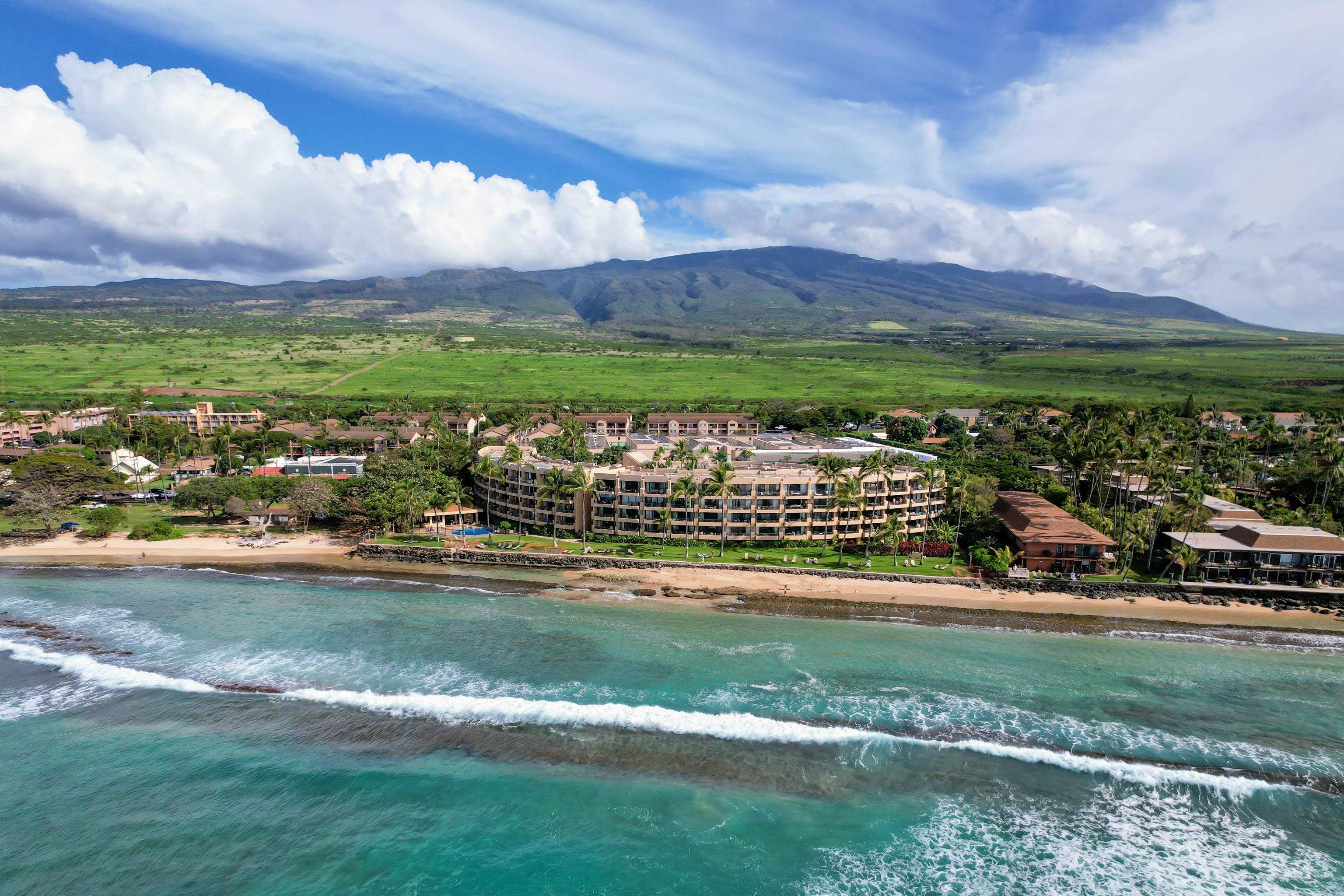 3601 Lower Honoapiilani Road, Unit 413 Lahaina, HI 96761 - Photo 3 of 34 Gallery Image 3