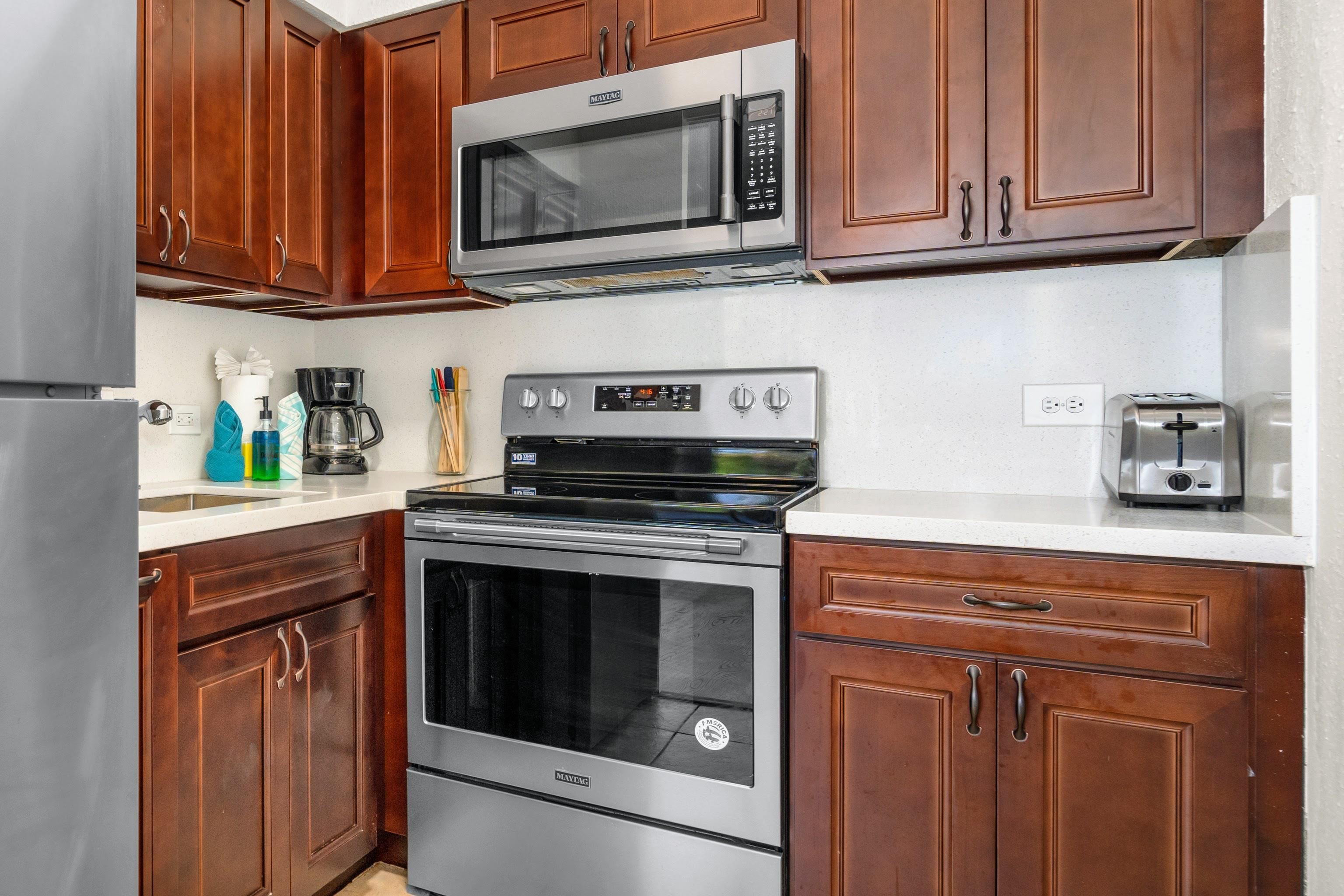 3601 Lower Honoapiilani Road, Unit 413 Lahaina, HI 96761 - Photo 9 of 34 Gallery Image 9