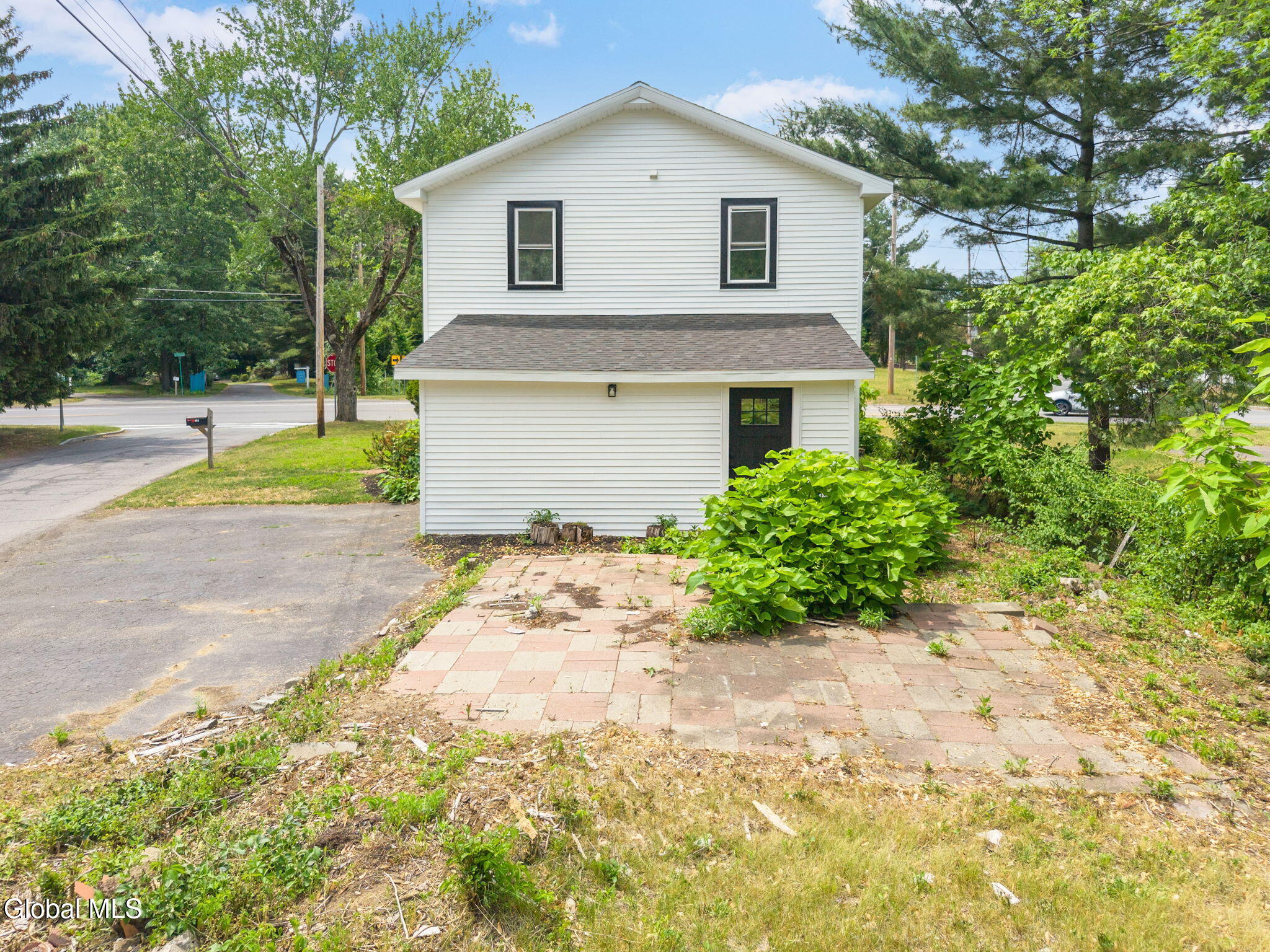 150 Schoolhouse Road Guilderland, NY 12203 - Photo 4 of 33 47-150SchoolhouseRd_new_07