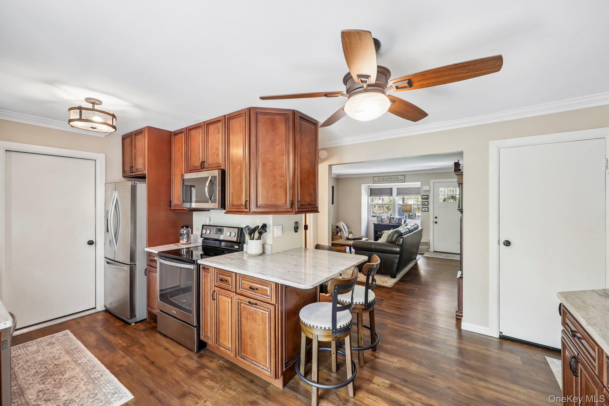 13 Rutledge Commons Yaphank, NY 11980 - Photo 13 of 34