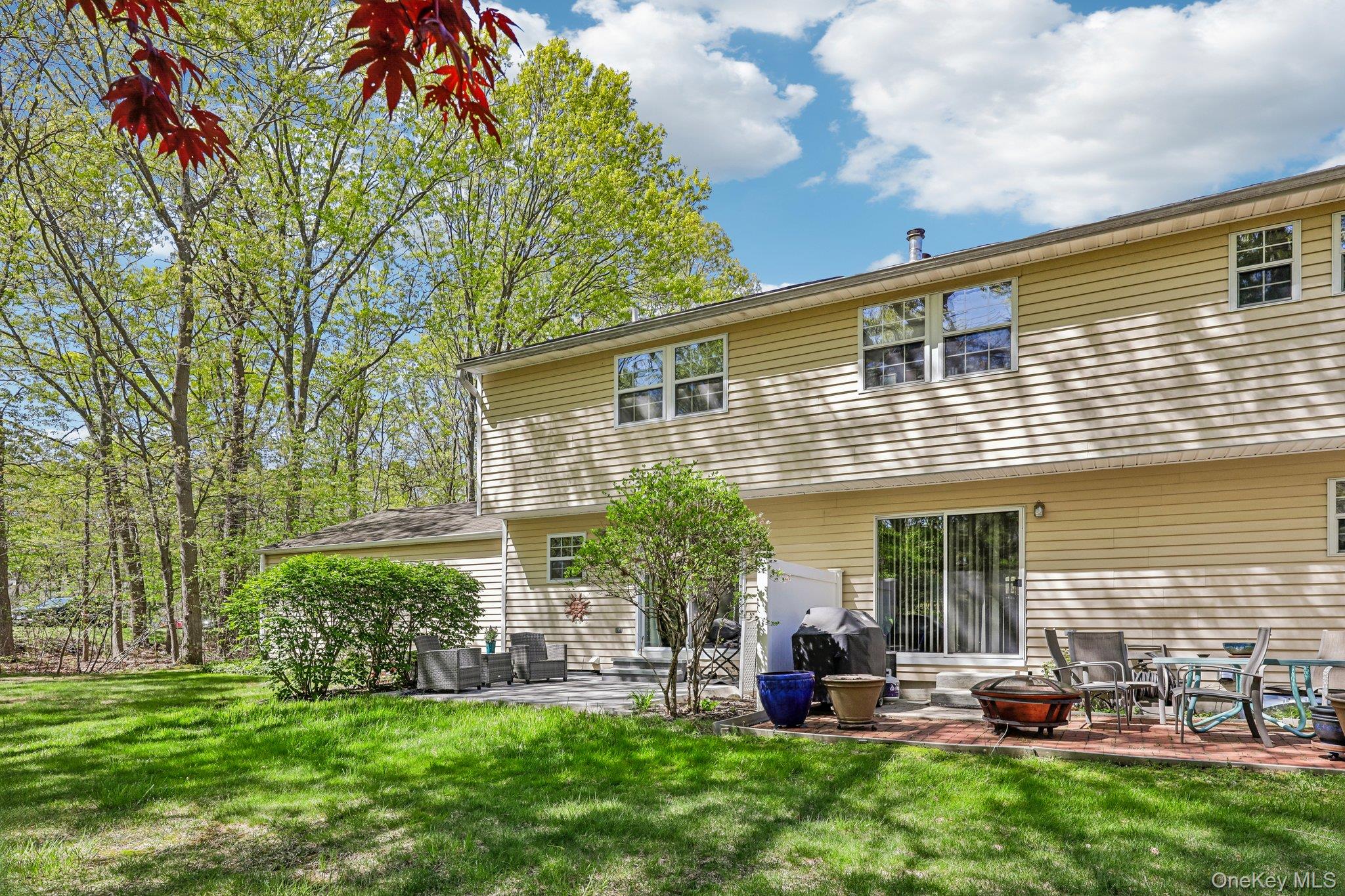 13 Rutledge Commons Yaphank, NY 11980 - Photo 34 of 34