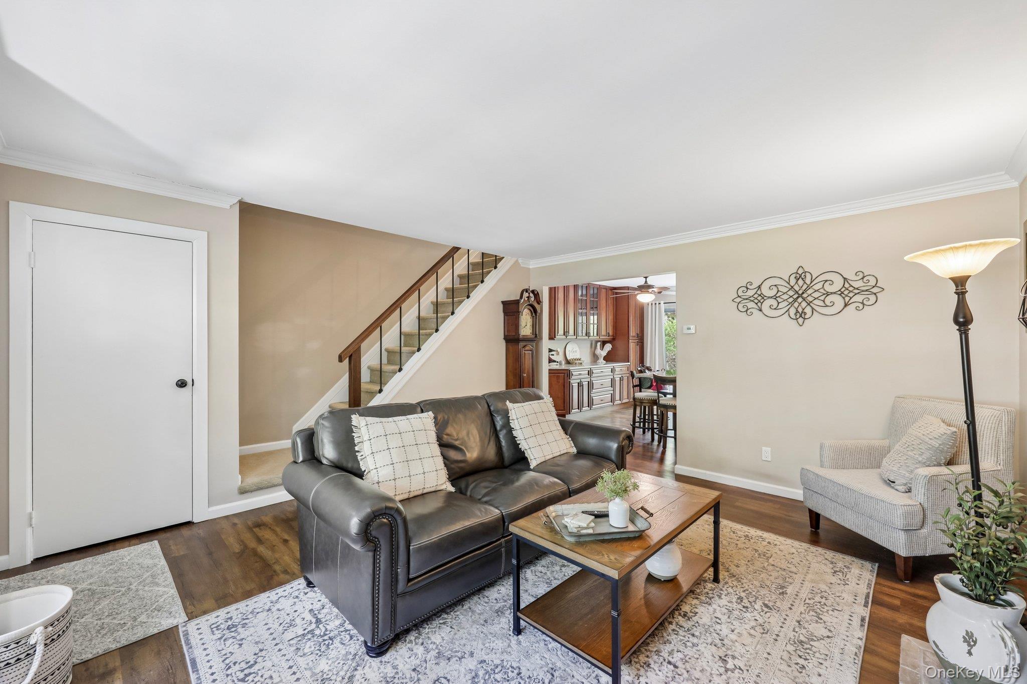 13 Rutledge Commons Yaphank, NY 11980 - Photo 8 of 34