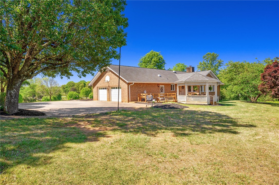 115 Edinburgh Lane Easley, SC 29640 - Photo 29 of 41