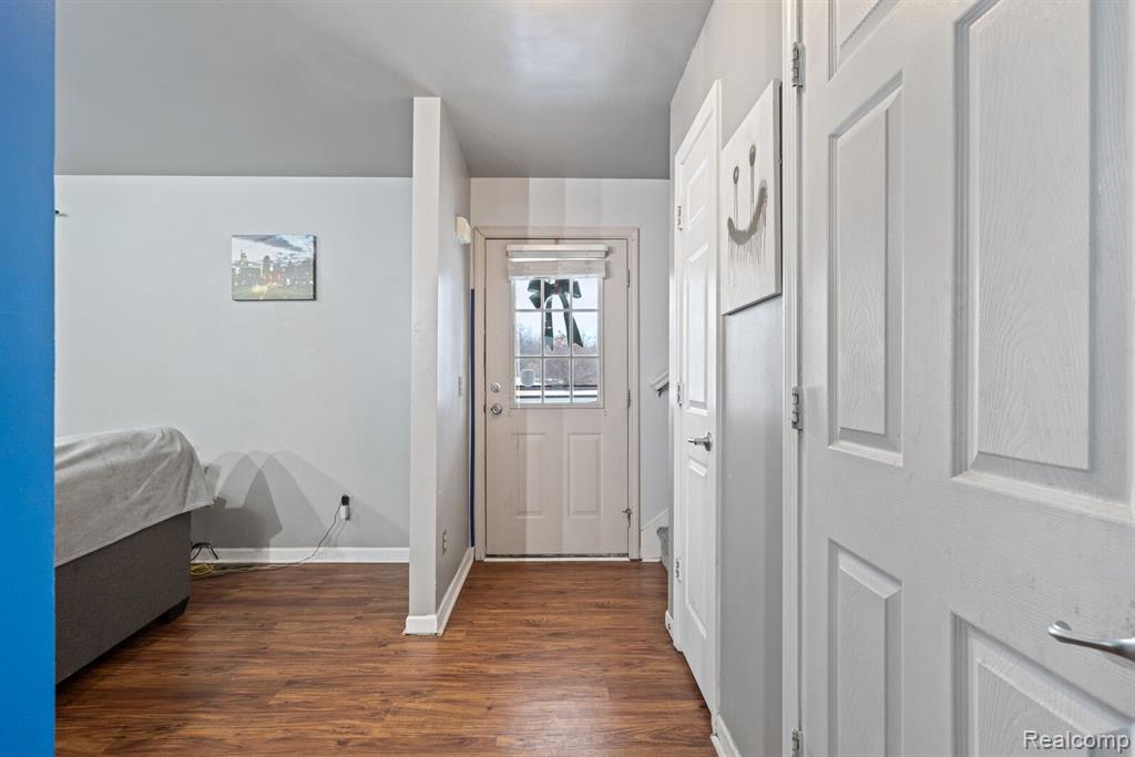 3584 Baldwin Road Auburn Hills, MI 48326 - Photo 7 of 35