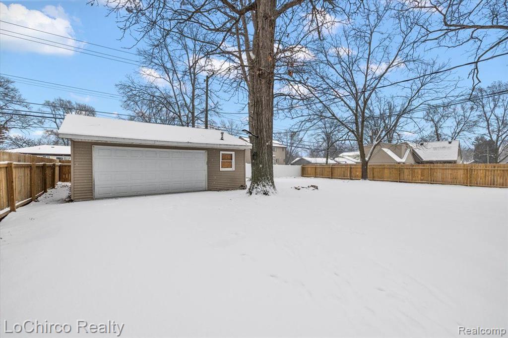 3147 Culbertson Avenue Rochester Hills, MI 48307 - Photo 5 of 38